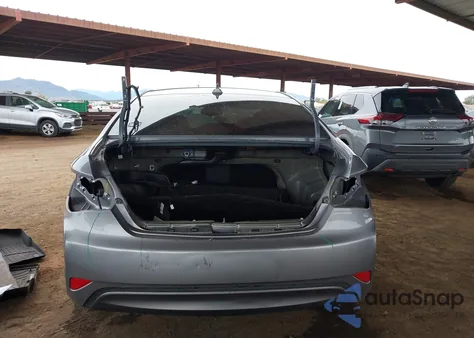 2015 Hyundai Sonata Hybrid z USA, uszkodzony, nr VIN KMHEC4A41FA129224